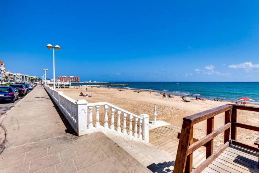Mar Baltico Holiday Apartment 또레비에하 외부 사진